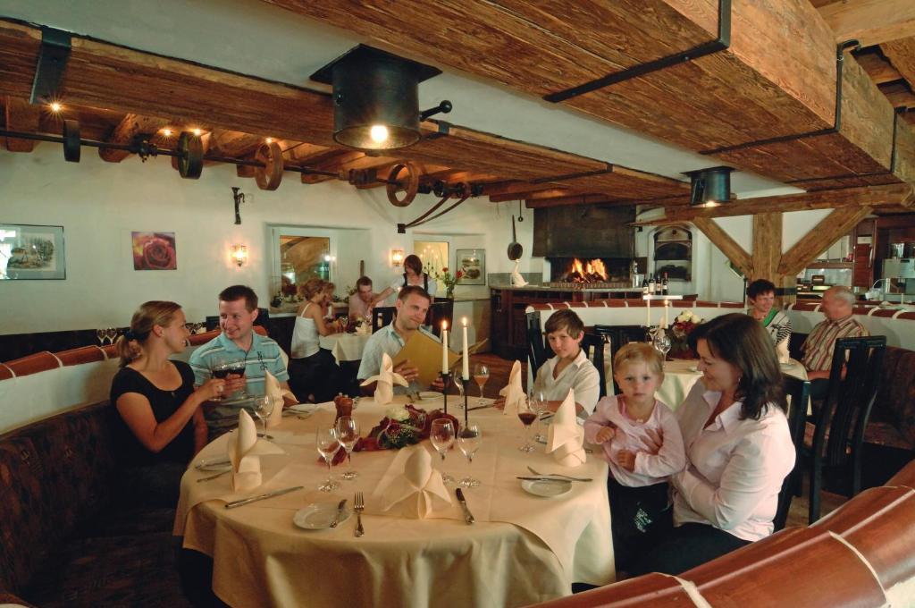 Landhotel Alte Muehle Ostrach Ngoại thất bức ảnh